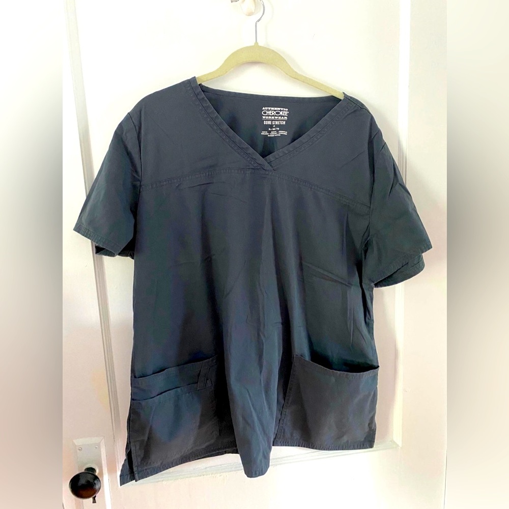 Core Stretch by Cherokee Workwear Women's V-Neck Scrub Top - Pewter